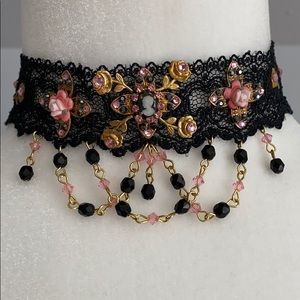 Linda Lacroix Paris Choker